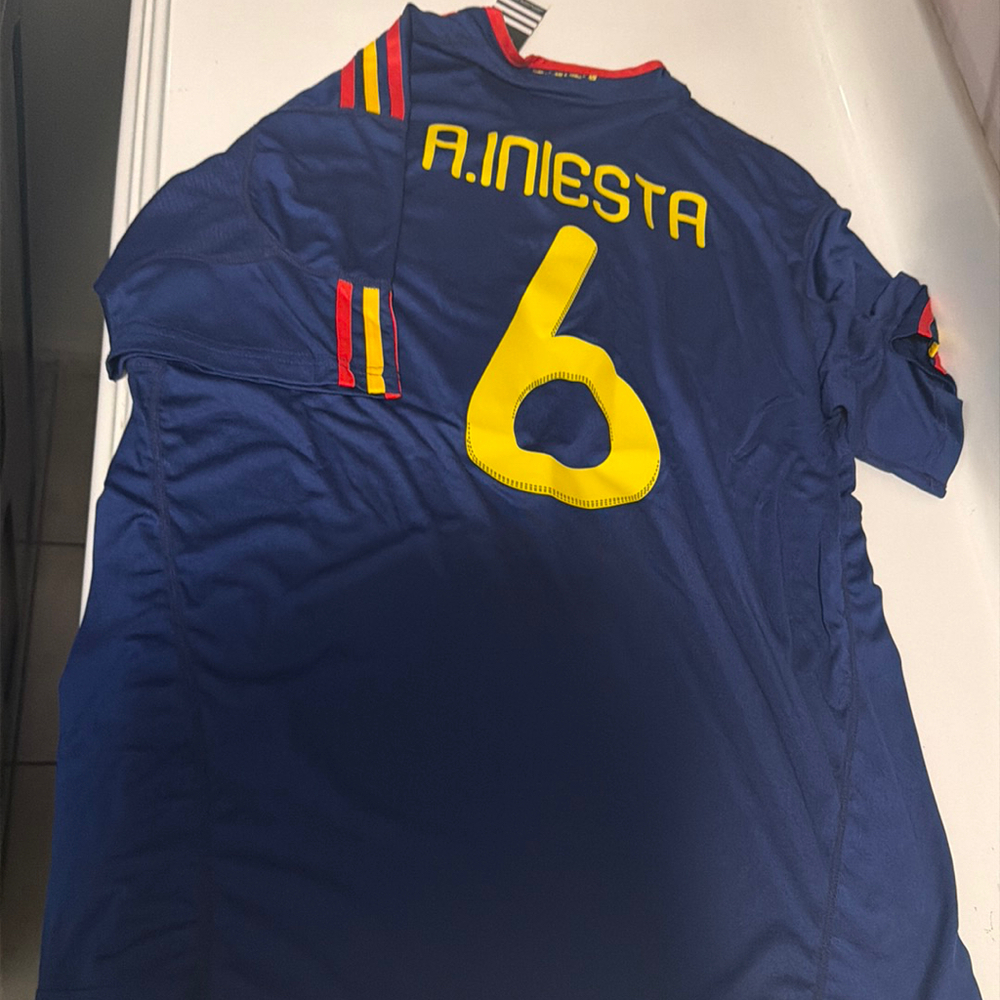 Iniesta spain wc final jersey size 2xl